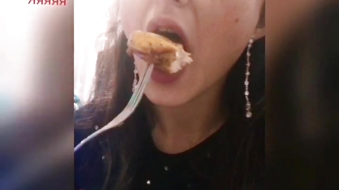 Shortly about myself) - video by MilanaArt cam model