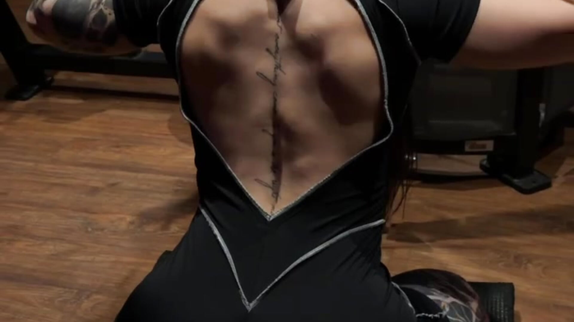 №3💦💦💦🤤🤤A sports uniform you just want to take off🤤🤤💦💦💦 - video by Bllowjoyy cam model