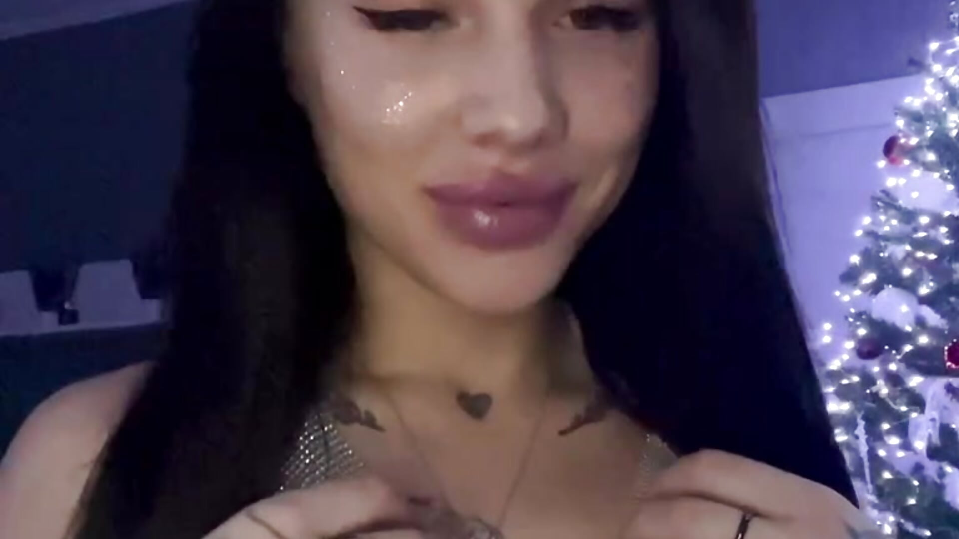 👄❤️🥰