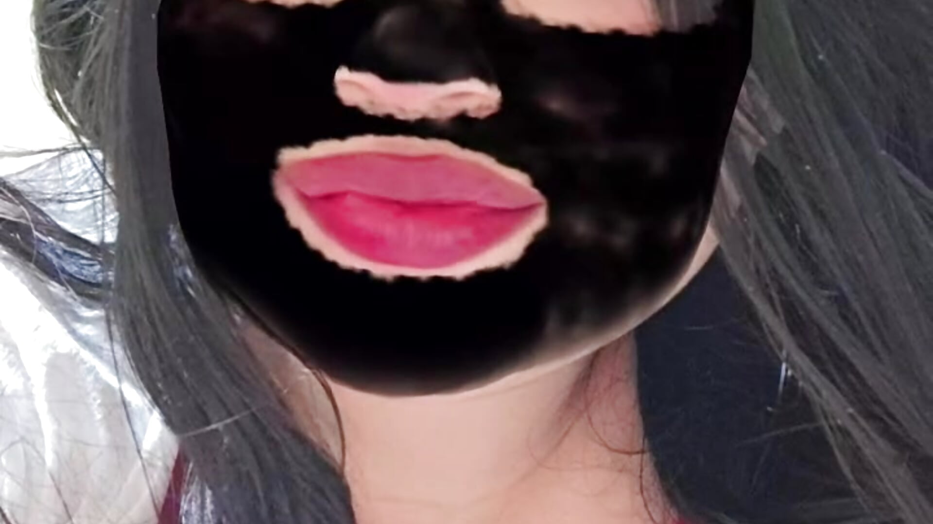 Tus 👀 - video di Cannella_0 modella di cam