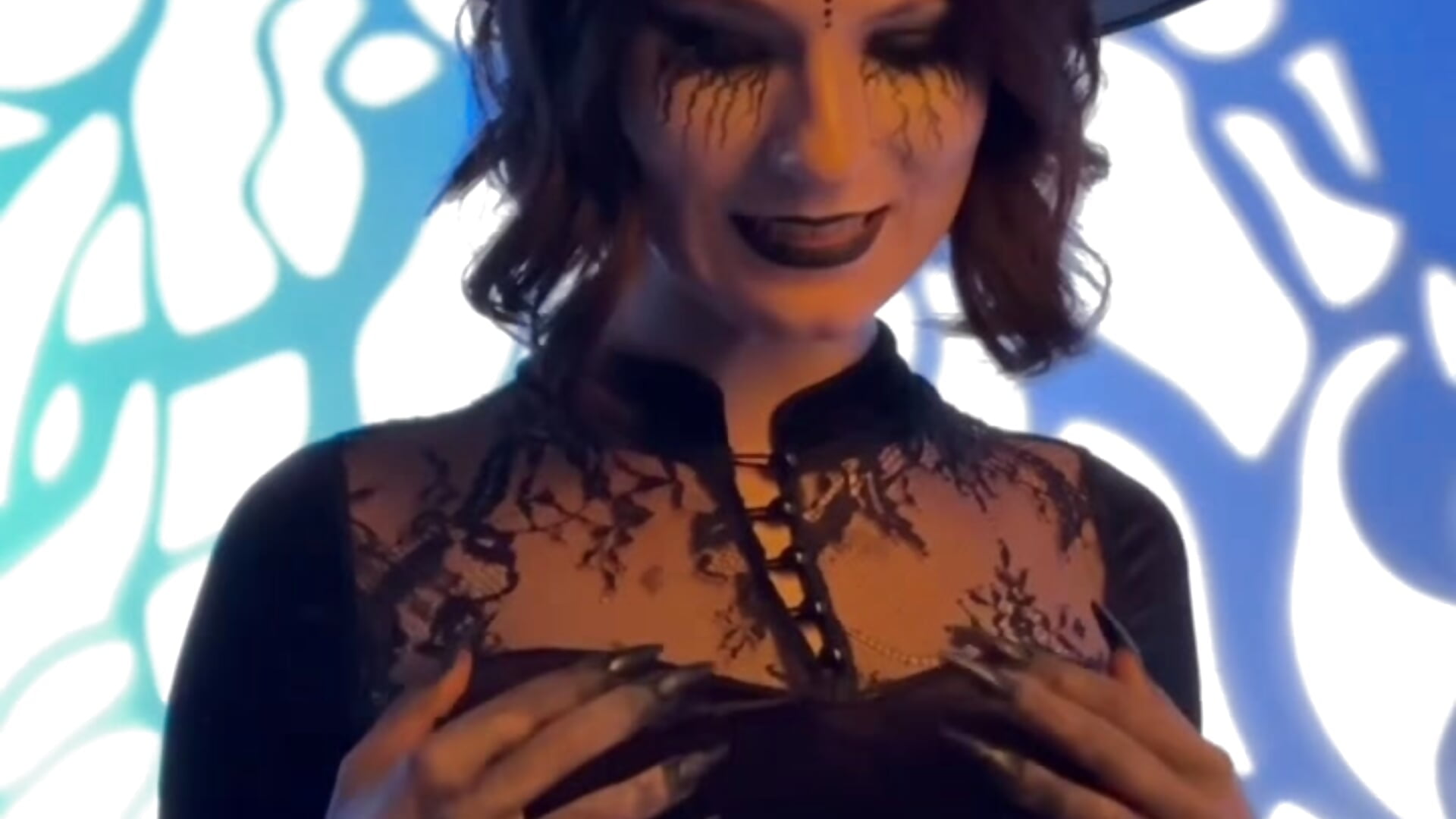 Terribly beautiful - video by VictoriaArdern cam model