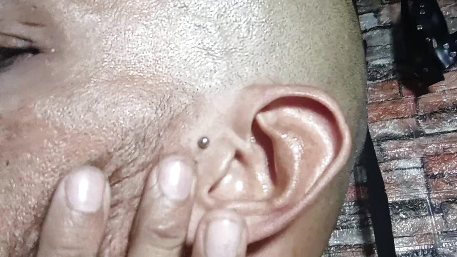 My exciting piercing - βίντεο μοντέλου Charly_BC_Dirty