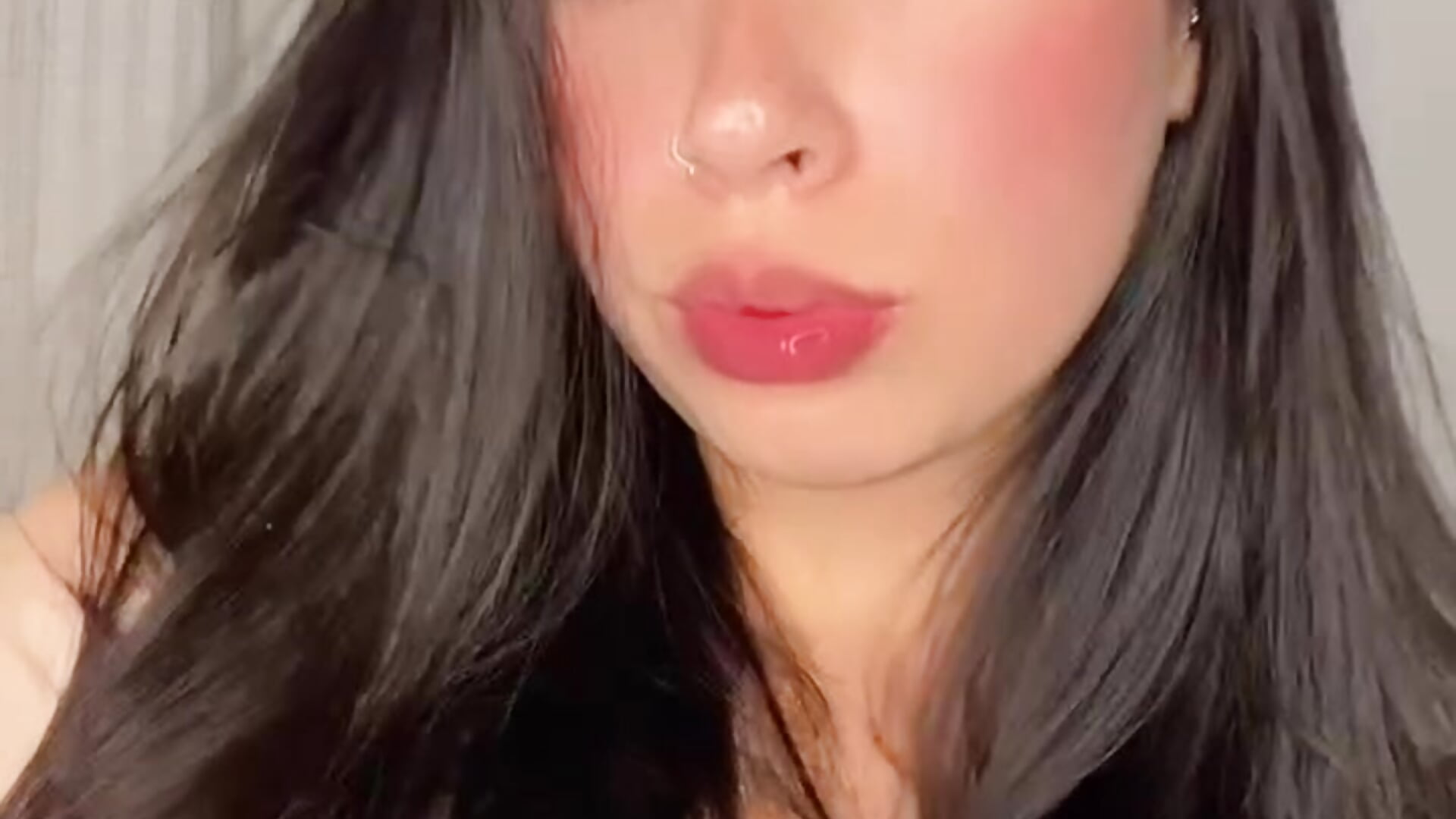 trim,7316C914-1DD6-4452-8F6B-31DB9CC82137 - video của người mẫu cam SoyZoee_