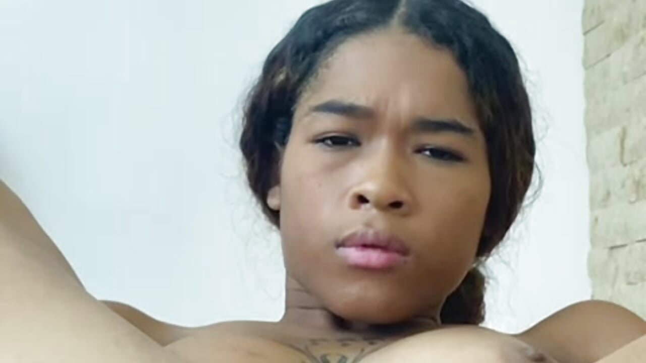 Open and close my pussy💦