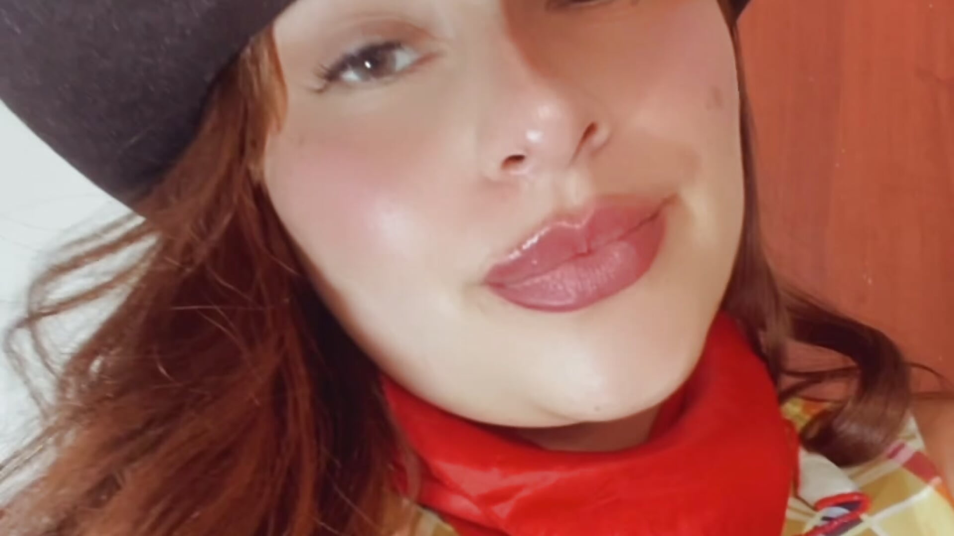 🎃🎃 - clip cu Gabriela-Parker_ model videochat