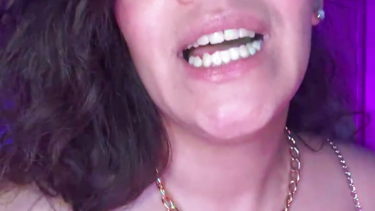 LITTLE TEASE - video by OvLicious cam model