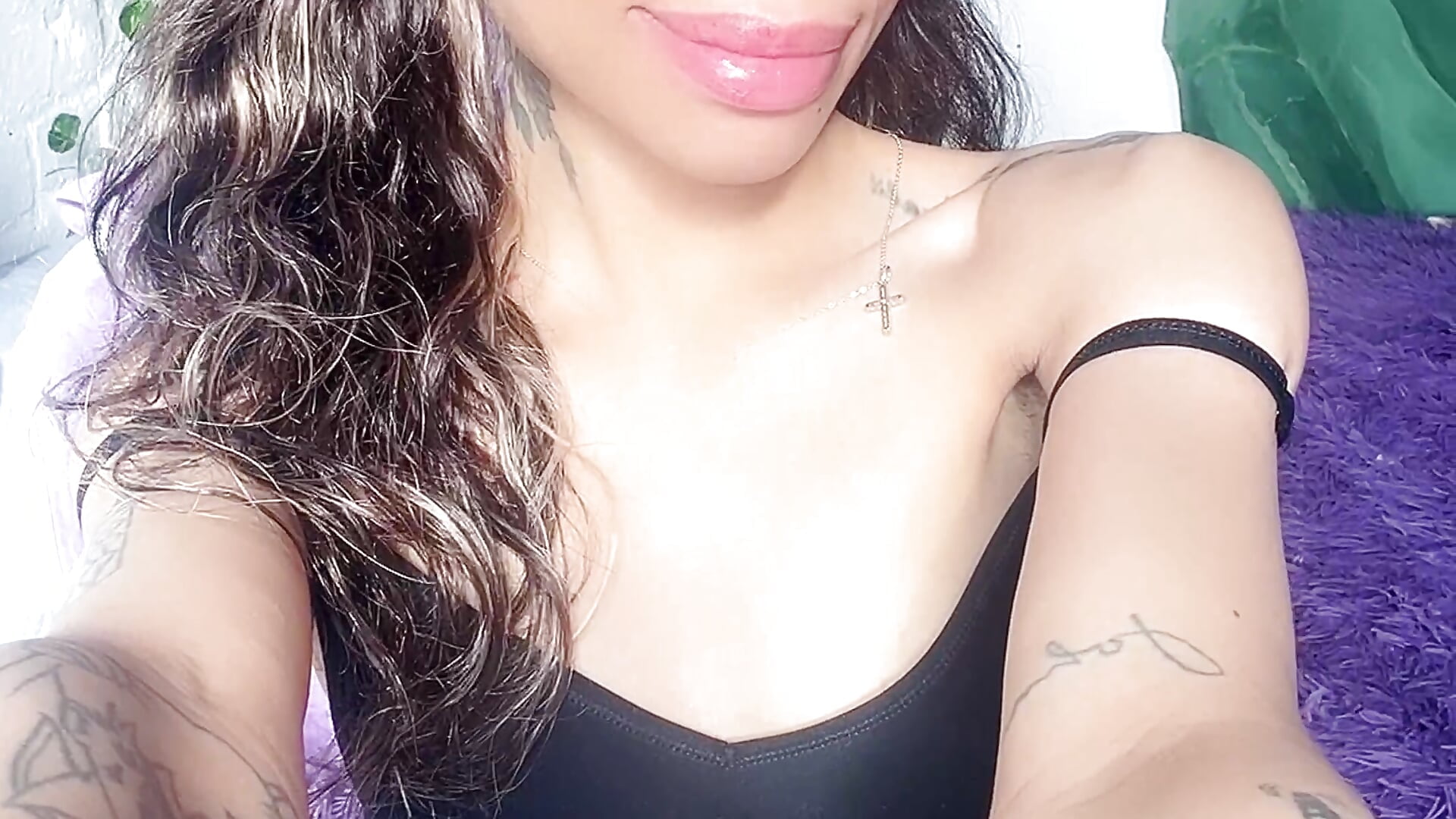 A wink and a smile - video by yanderegirlfriendx cam model