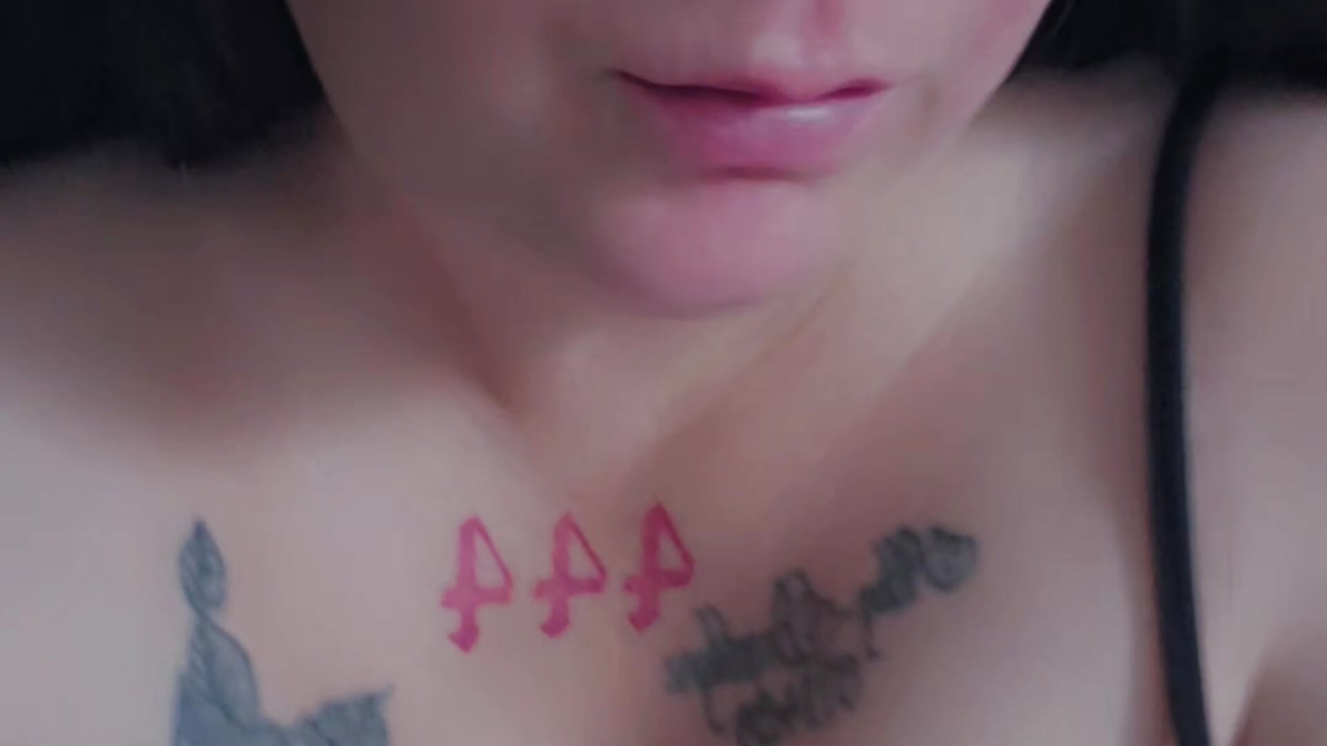 Follow Me 😘 – video modela na kameri NarcissisticNympho