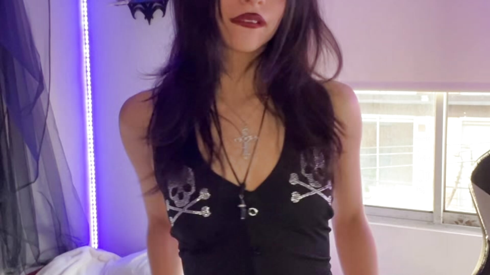 Outfit check - video vampy_dolll kameramallilta