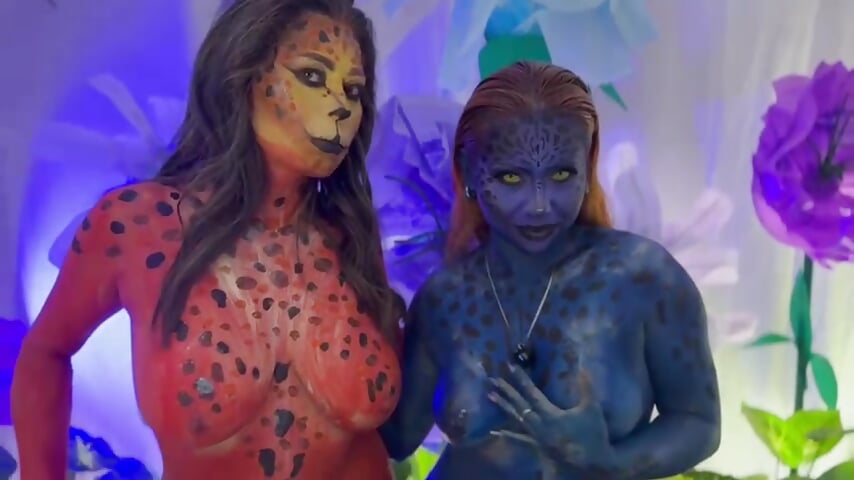 LESBIAN SHOW HALLOWEEN ❤ - vidéo du modèle de showcams _lara1