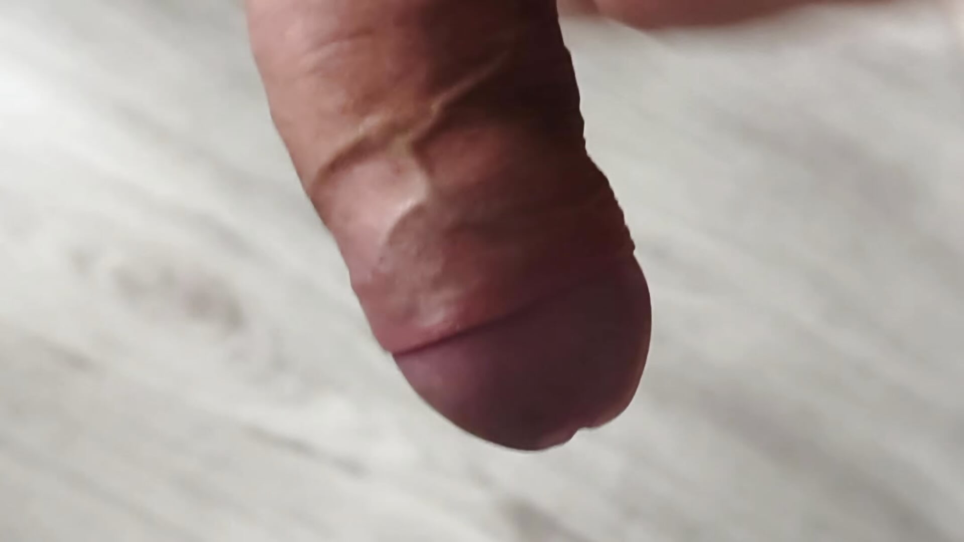 Le mando video cuando está en el trabajo - video by Parejasevillaa
