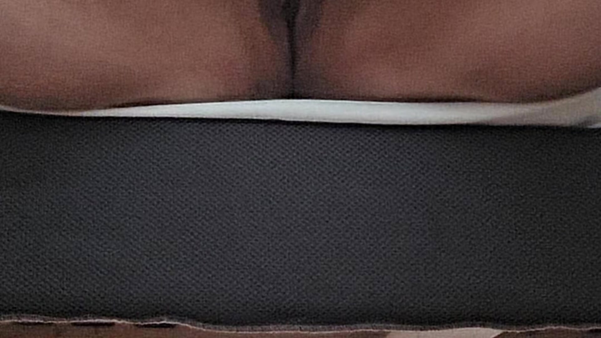 Un peu de douceur dans ce monde de brutes - video od modelky/modela Cinderella974