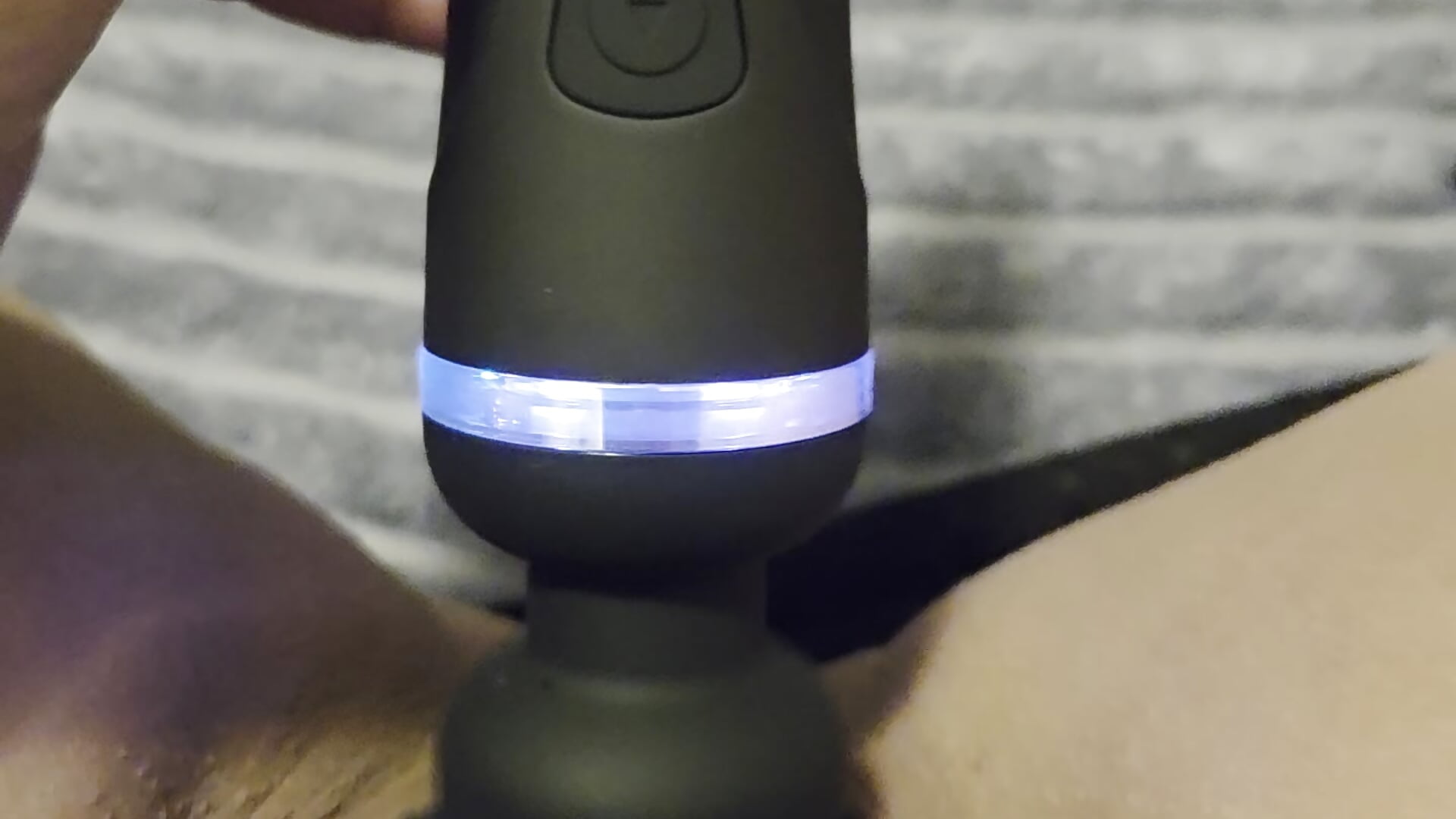 Merci 🐱 pour ce 🎁 - video by Cinderella974 cam model