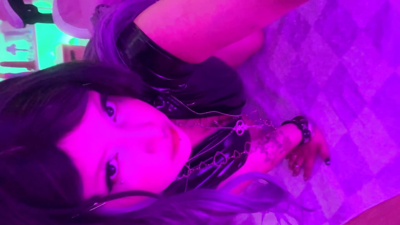🖤💗🖤 - vídeo de Noisy_doll