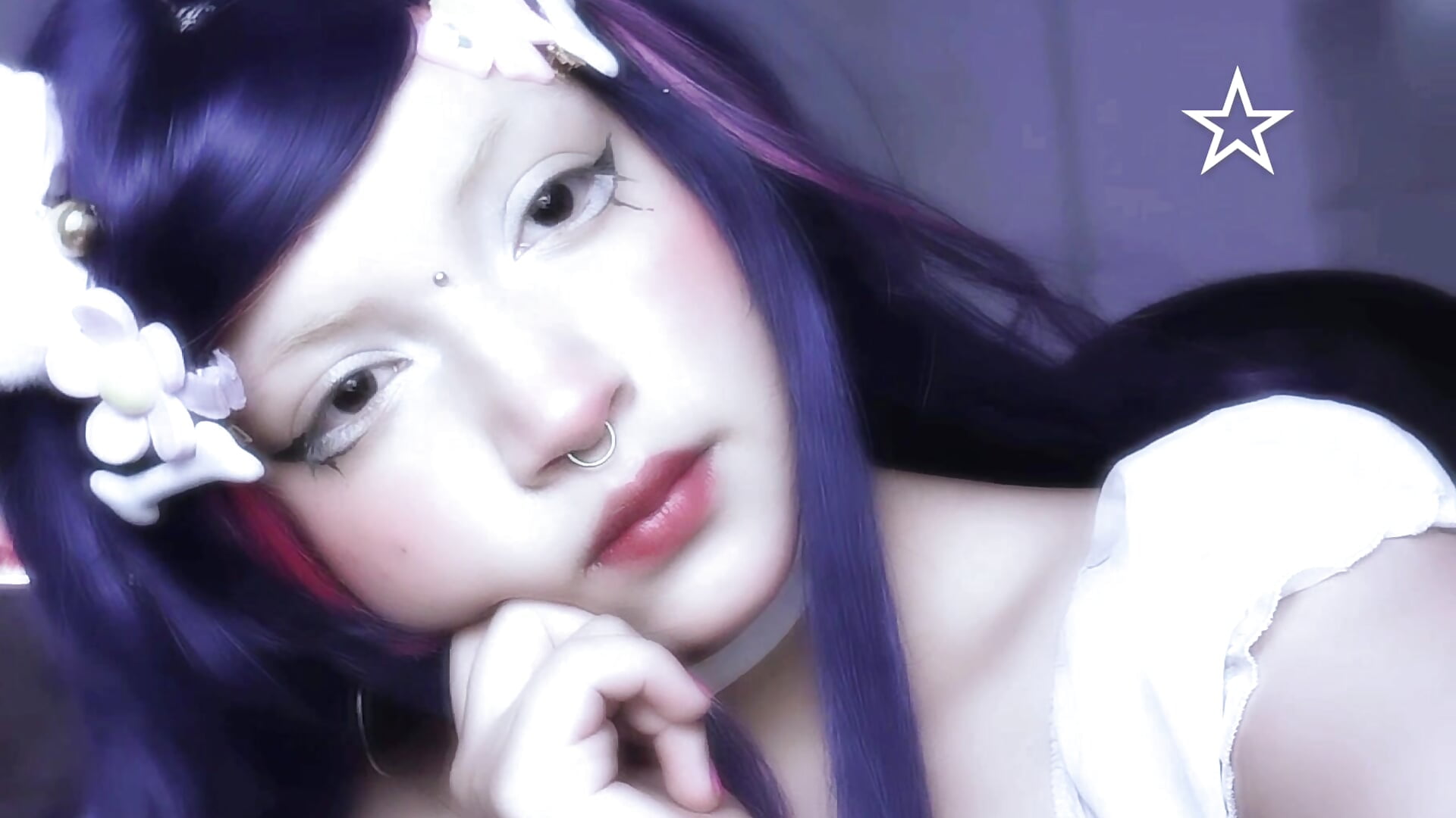 a cute little bear :3 - video by Noisy_doll cam model