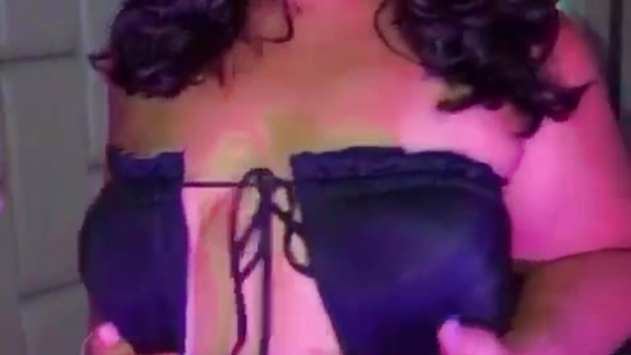 My body - vídeo de samy_riverss modelo de câmara