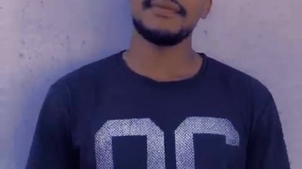 profile-intro-video-1759839416 - video by Goodwooddbn cam model