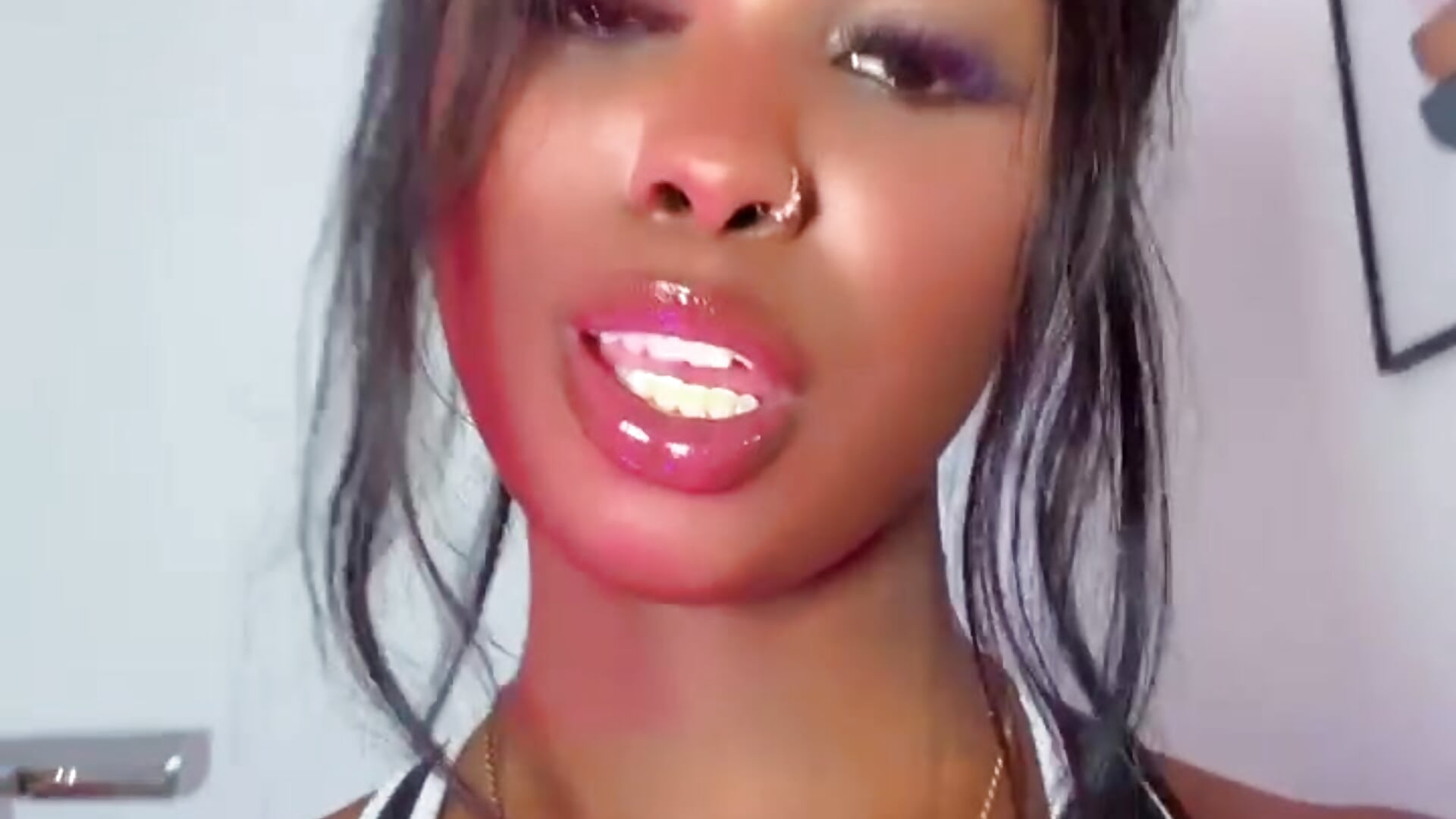 Look twice, I dare you. 💦👀 - video by kinkyandsavage cam model