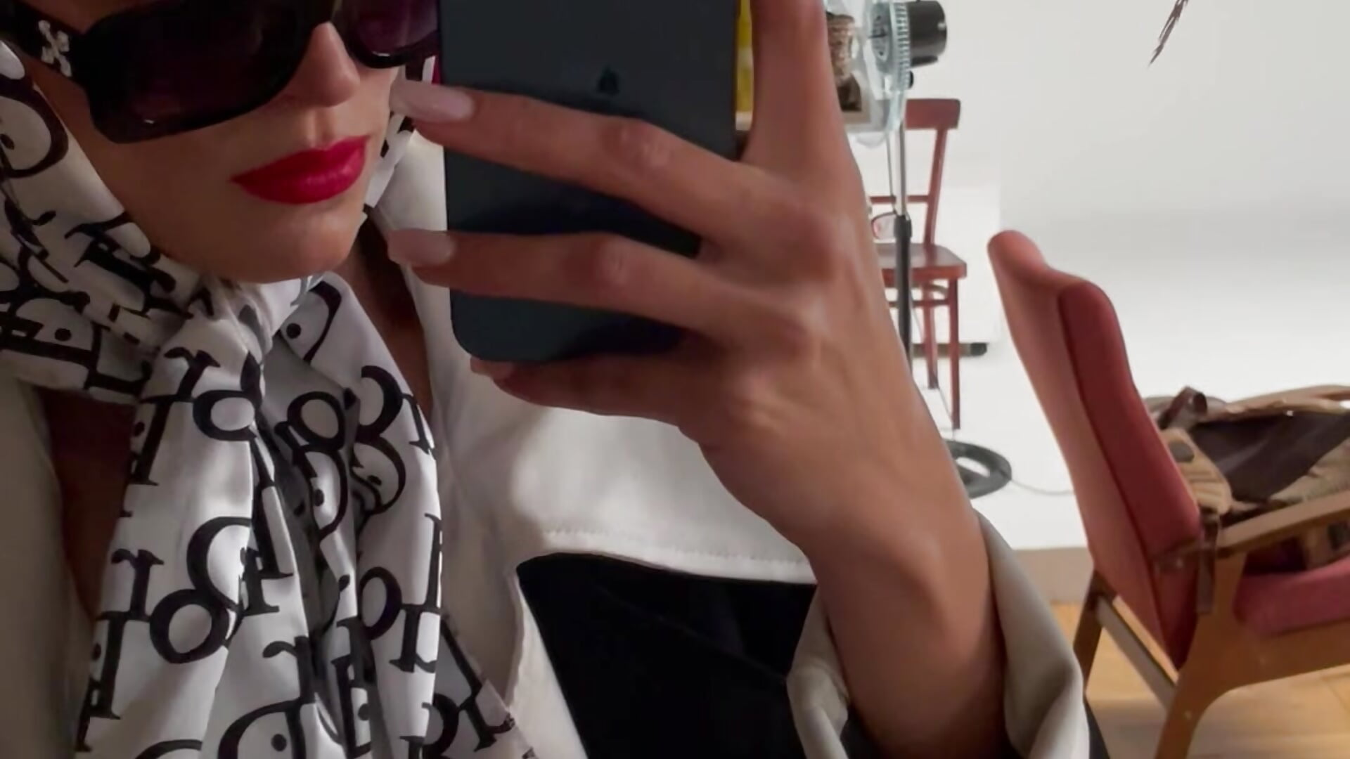 Magical me - video van Lesyisme cam-model