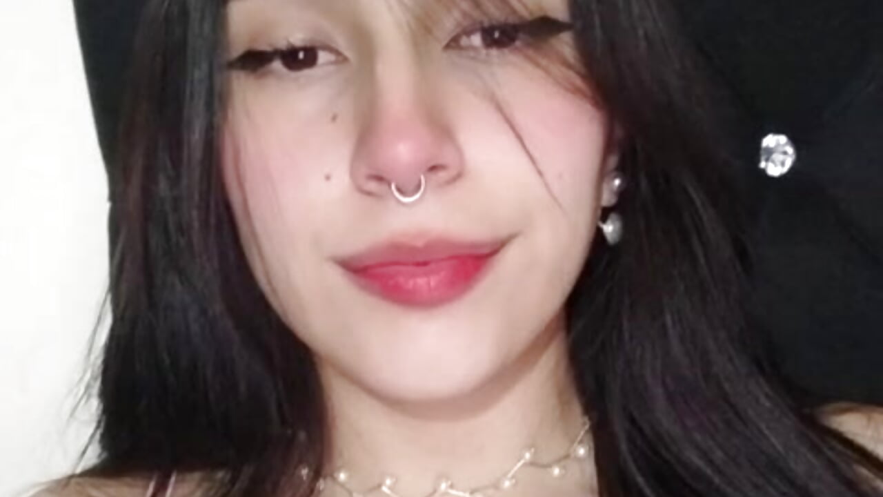 💕 – video af Strawberry_cute_b cam-model