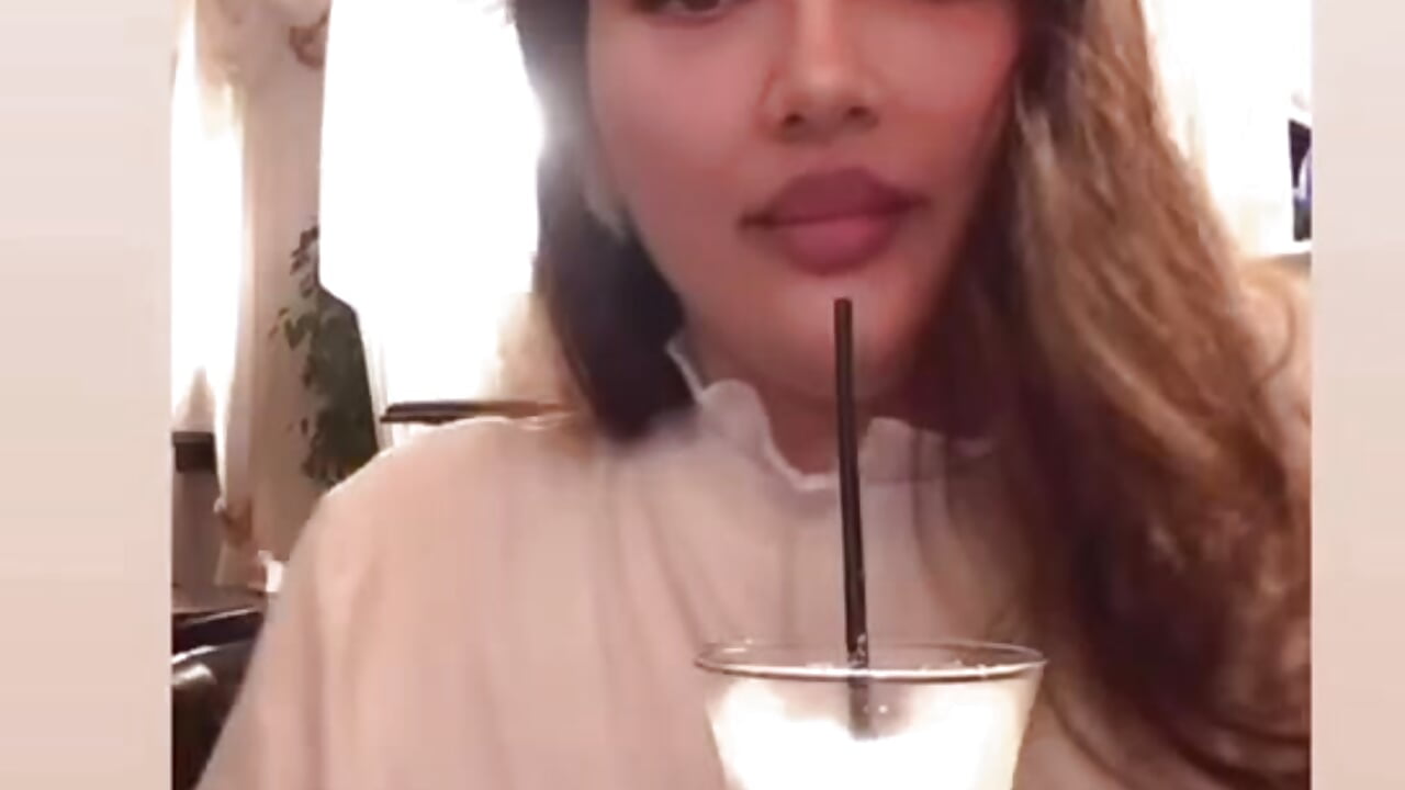 Little treat to myself 💝🍬 - video by ZarifaBev cam model