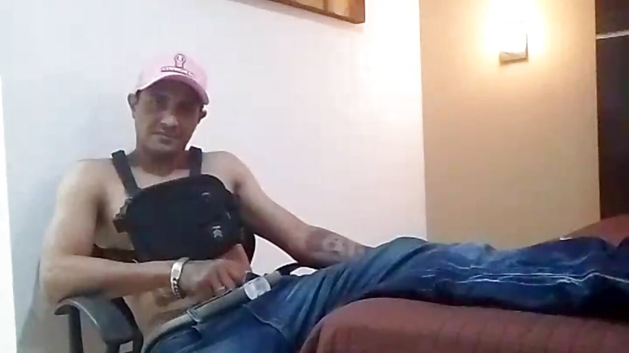 [16 Sep 08:26] Public Show - video by NewBe9D9 cam model