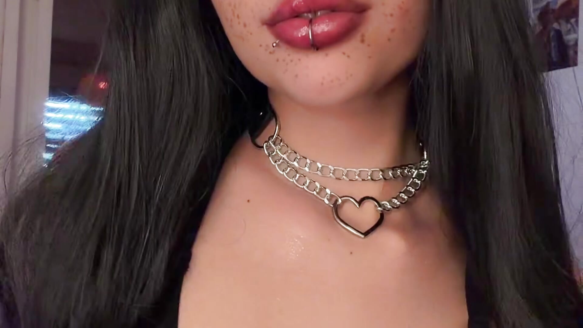 🐶 - video by littlewitchxoxo cam model