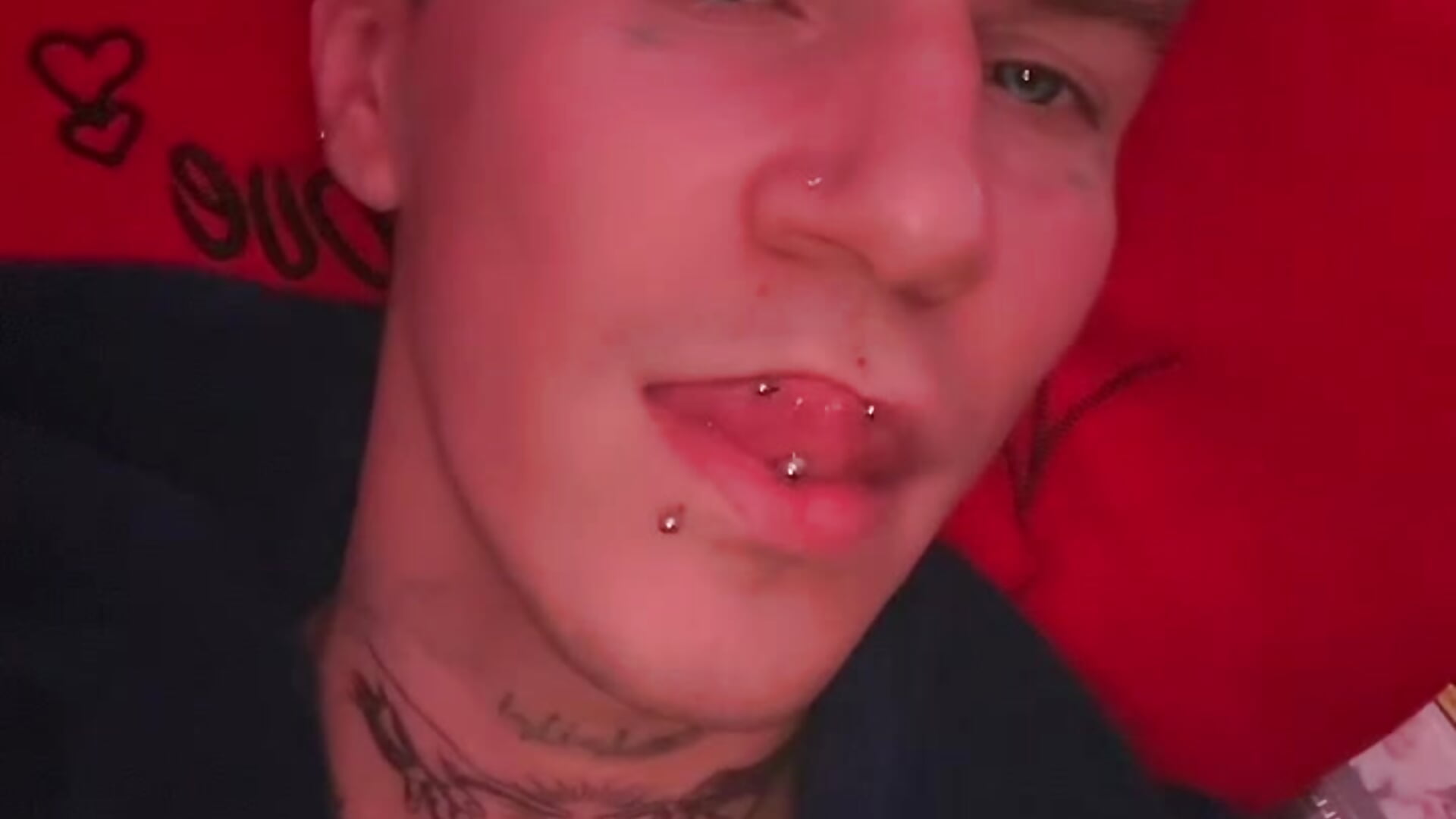 something about me – video af Habibi24xl cam-model