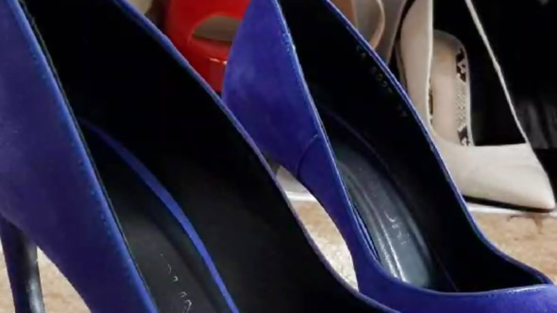 heels - video by moonlight4u cam model
