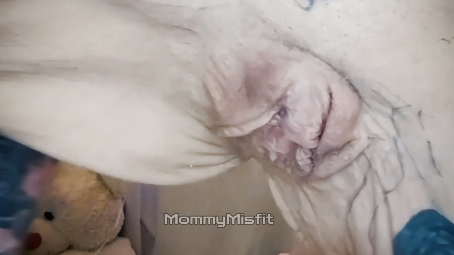 Tight pussy taking horse cock zooming in