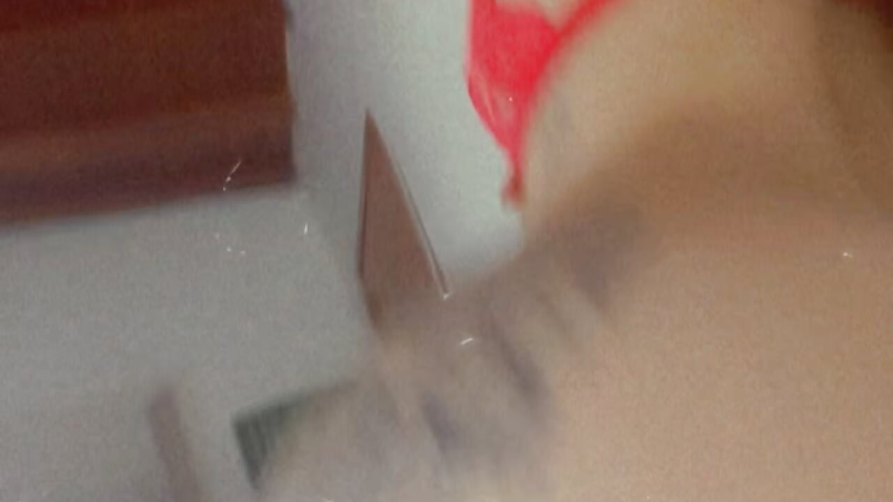 Take a fast look 😋 - video by Gaby_Ferrer cam model