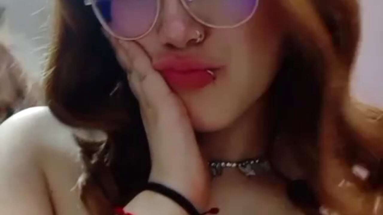 Hey 💕 – видео вебкам-модели Anny-Fox