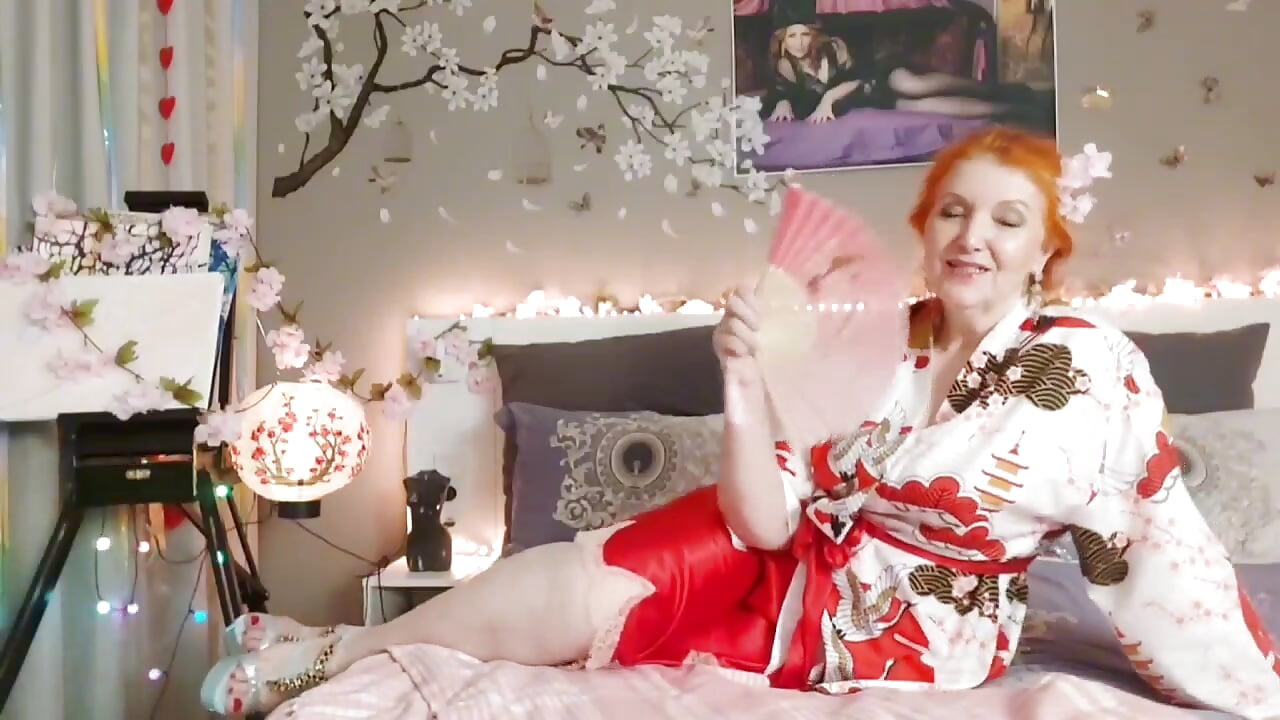 Sacura event - βίντεο μοντέλου Almaz-Fire-Fox-One