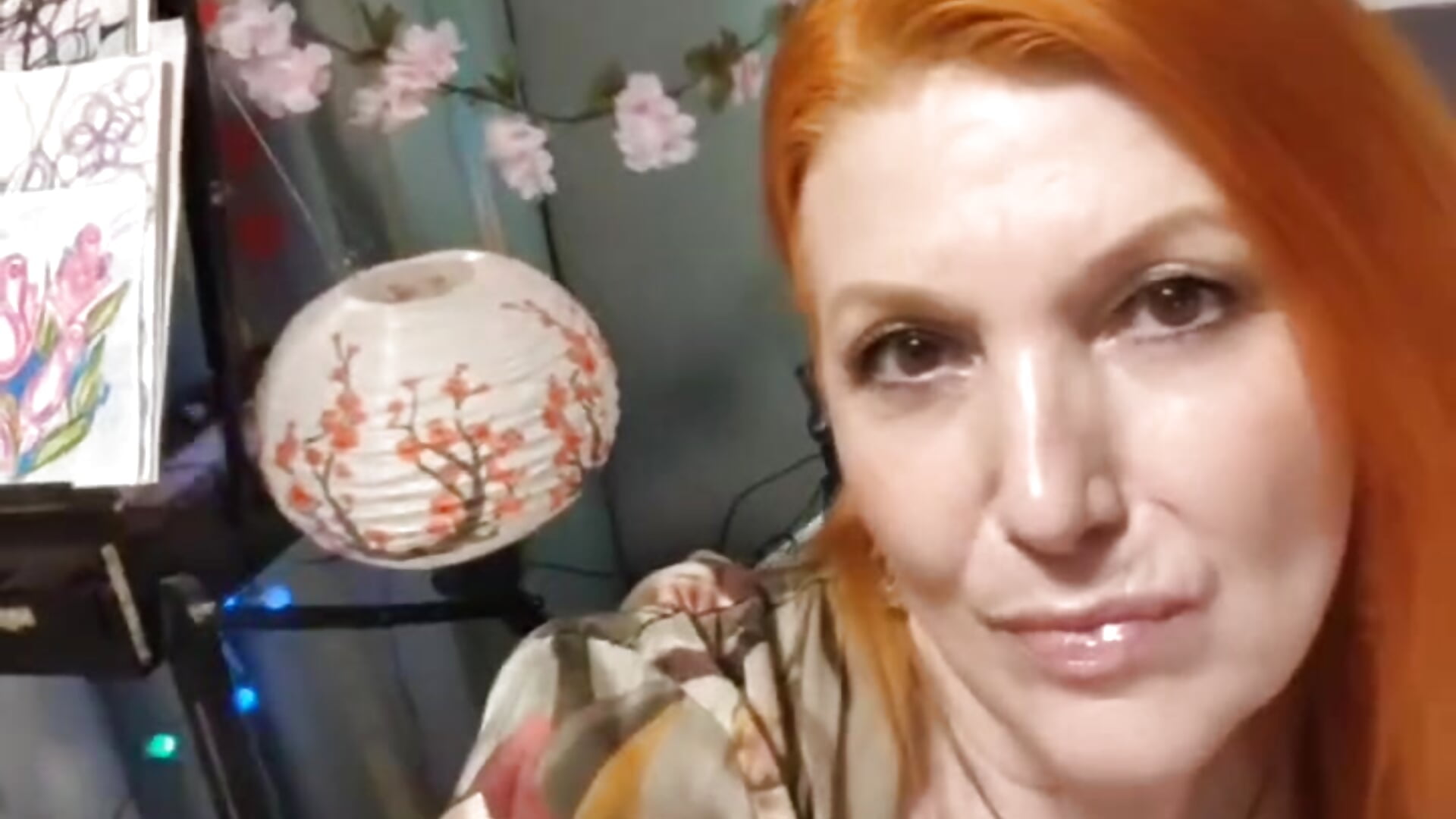 Sakura - βίντεο μοντέλου Almaz-Fire-Fox-One