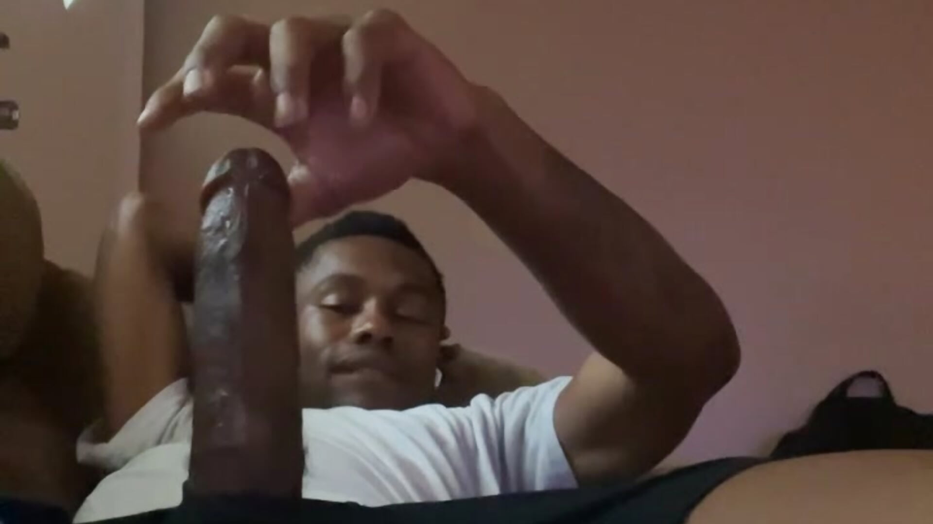 Something to see - video by ccswoo cam model