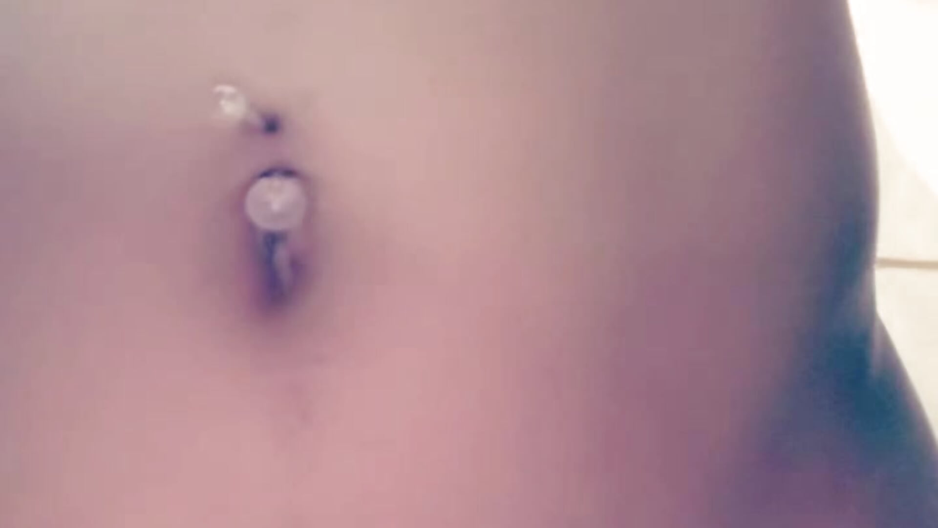Your Fav Princess👑 - video by carmelbbyx22 cam model