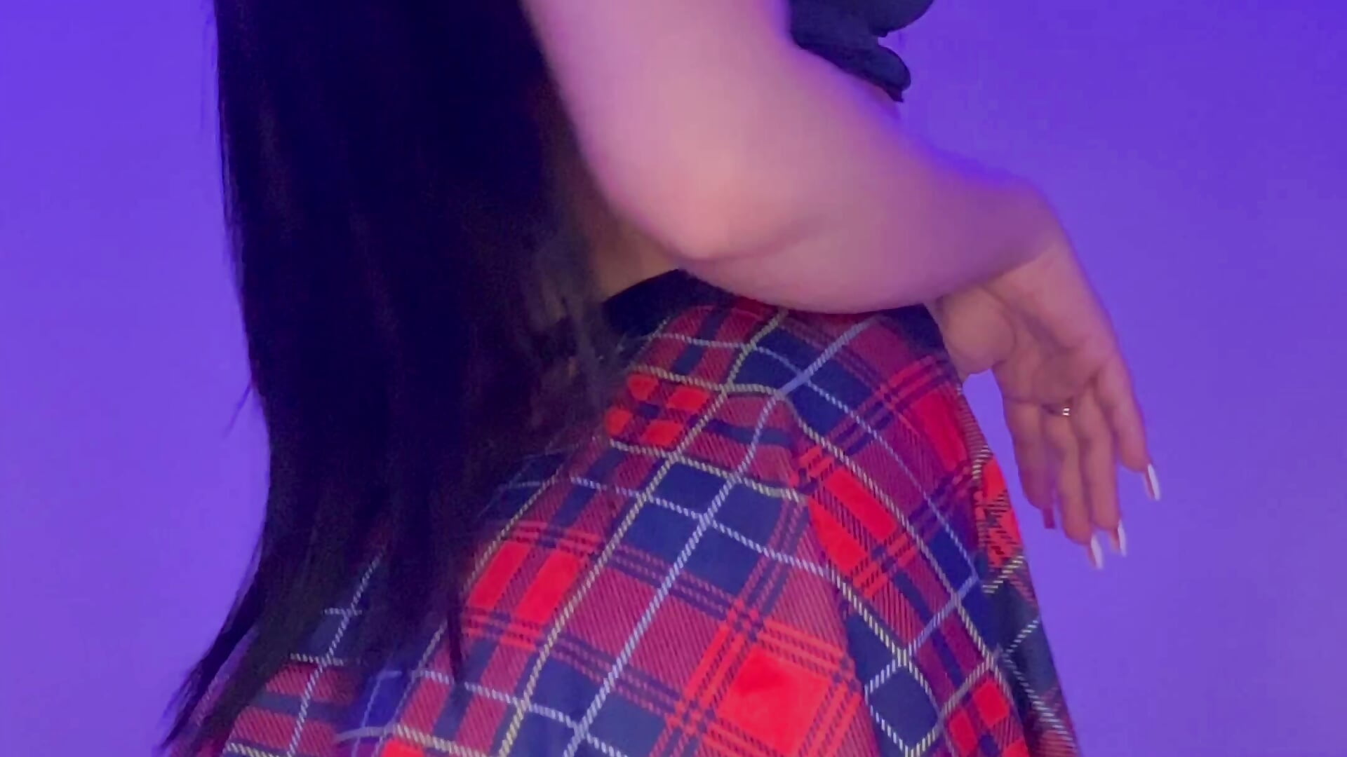 Little bit of ass shaking 😜