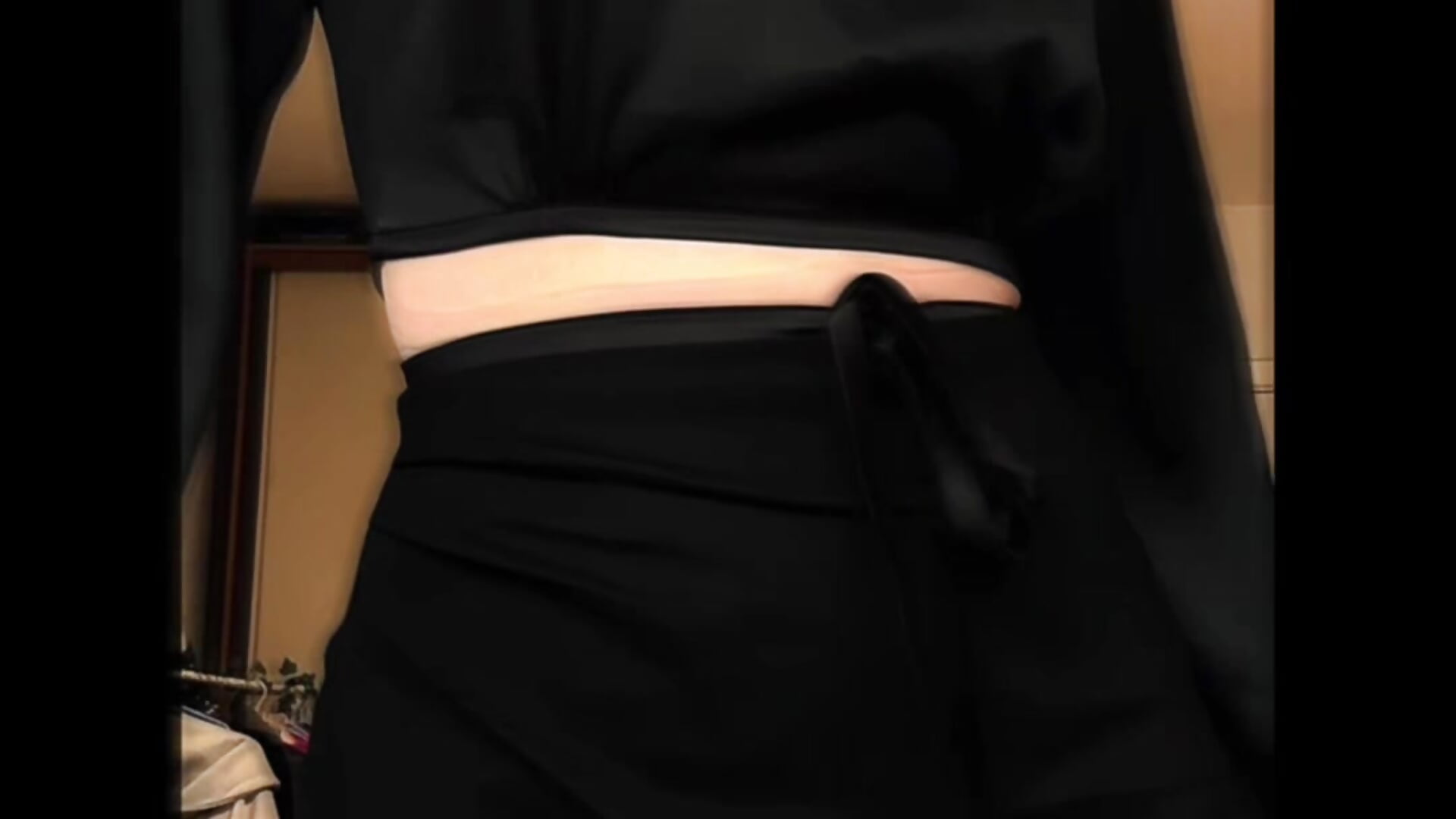 b5f9c4d38f474ebb82b504ea40b6b908 - video by AmmyRich1 cam model