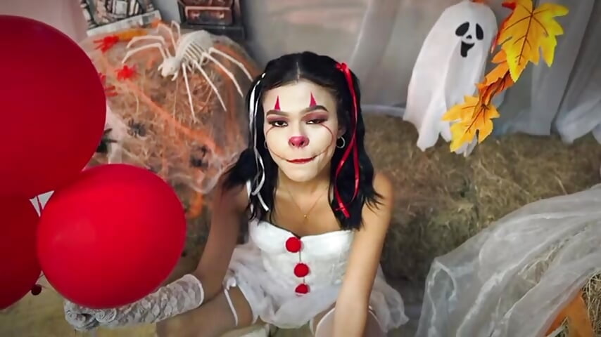 WhatsApp Video 2025-10-22 at 6,38,48 PM - video by BrithanySummer cam model