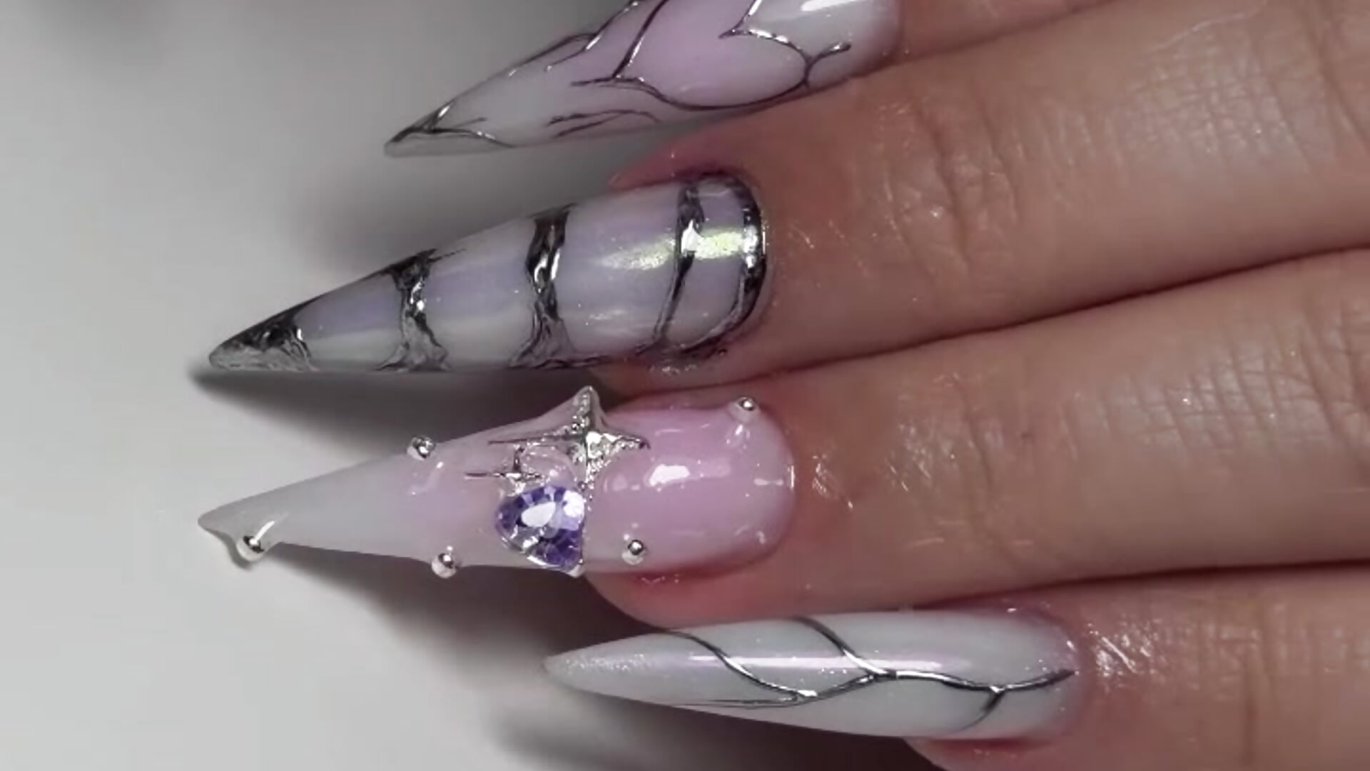 Nails✨ - video by Miaa_gh1 cam model