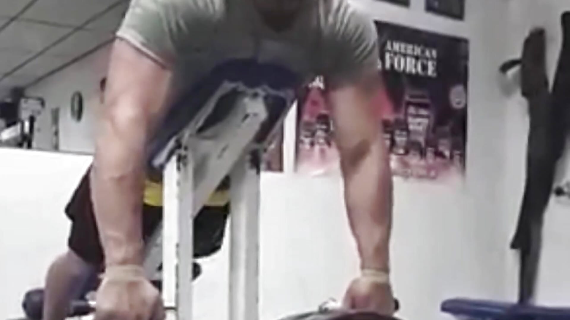 back day - відео від вебкаммоделі tanobighorse