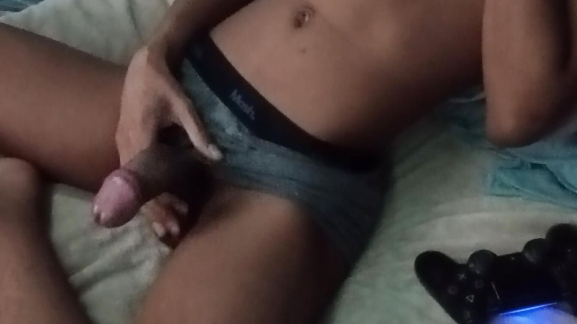 Punheta - video by matheusroger cam model