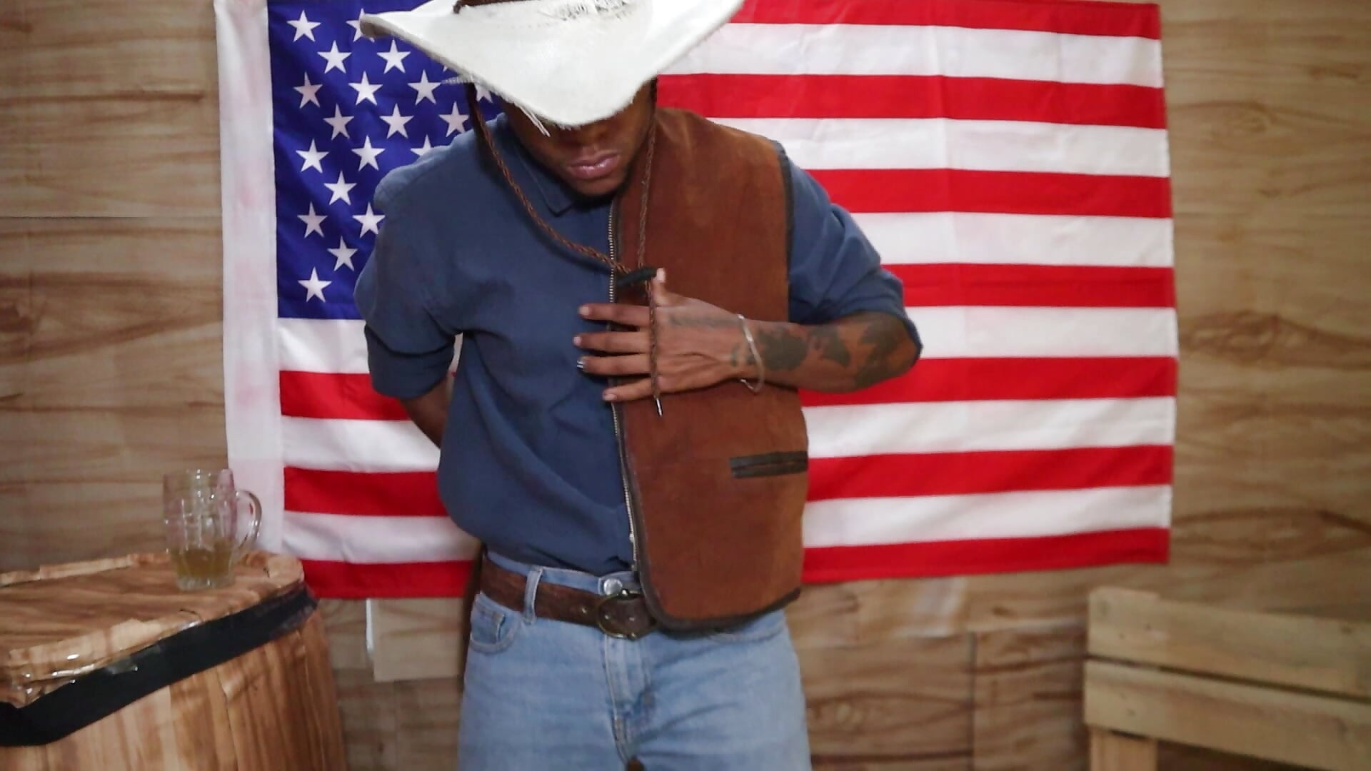 INDEPENDENCE - video by JhonyMiller_ cam model