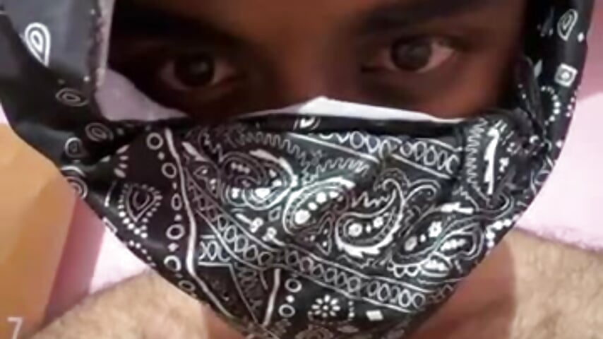 Meeee__8FC5E61D-1863-4461-82F3-3811FB3209AE - video by Sanu_24