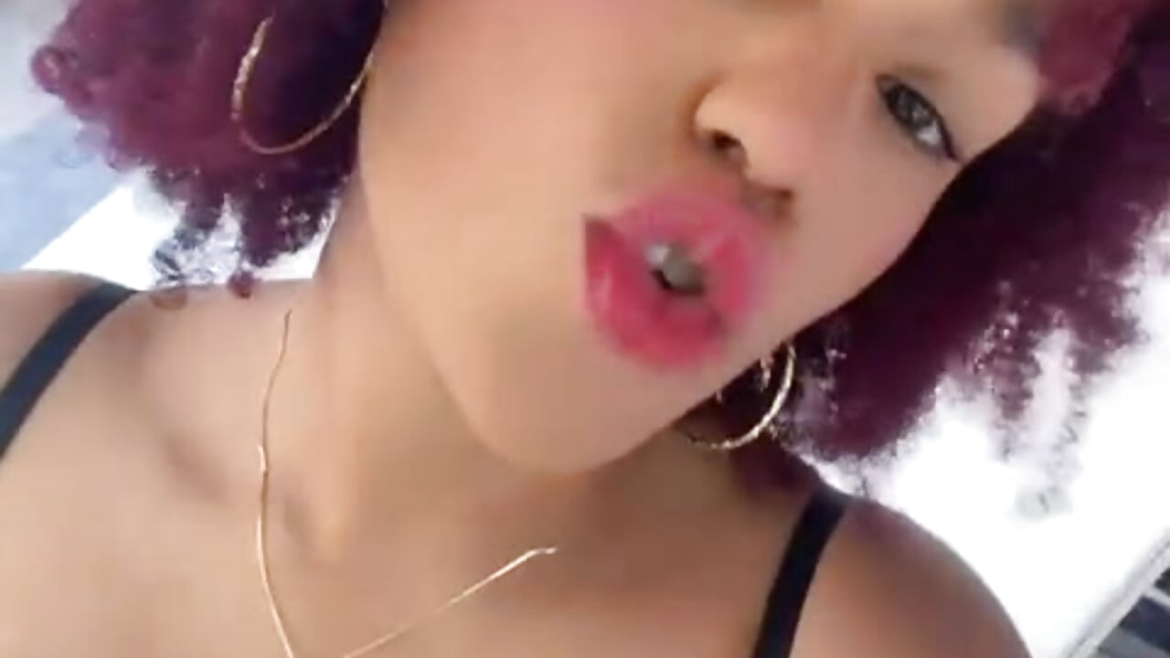 topical sexy and exotict | Latina, 18+ , brunette, bigboobs - vídeo de loladupont modelo de câmara