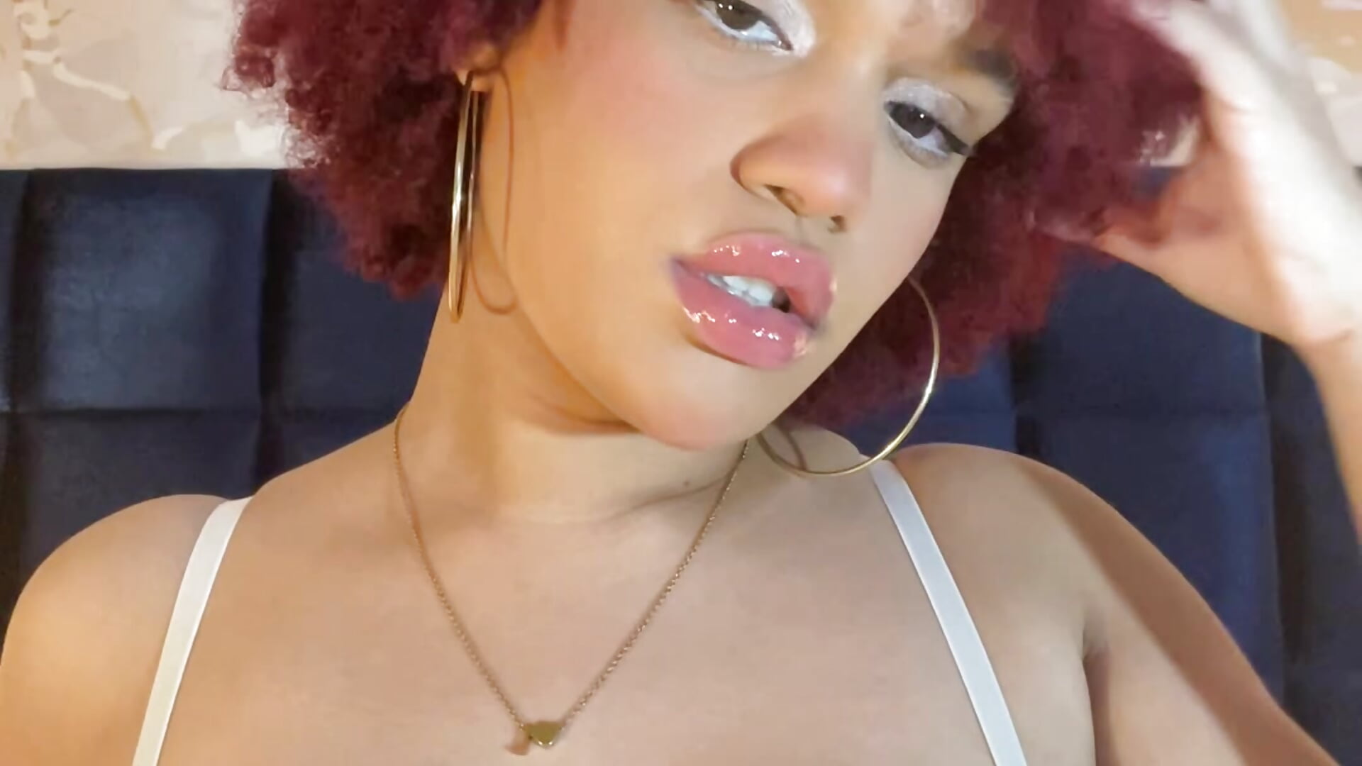 🤍 – video modela na kameri loladupont