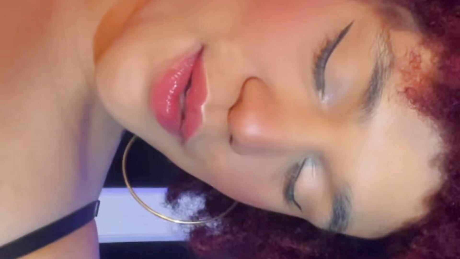 Do you remenber? 🔥😏 #ebony #afrogirl #latina - video by loladupont cam model