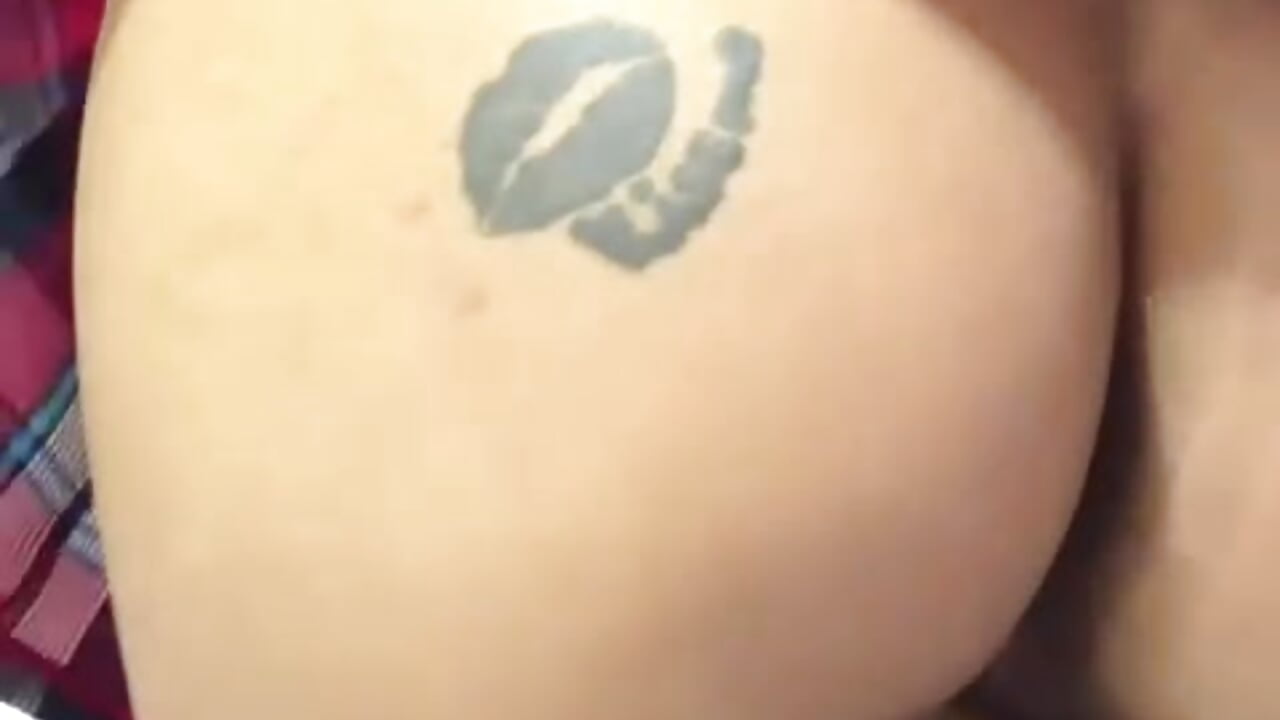 Look at my sexy tattoos Know them