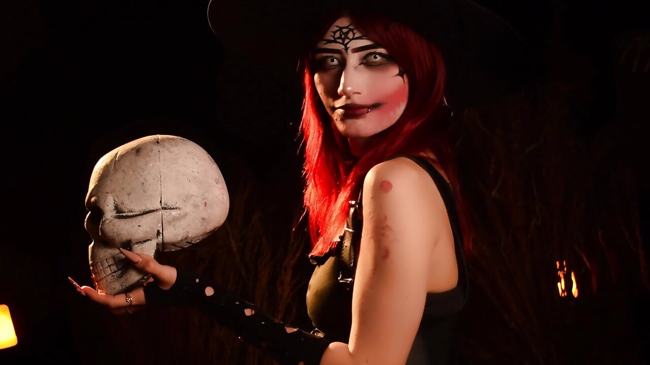 Spooky Halloween 2026 👻 - Vídeo de HaileyReid, modelo de vídeos