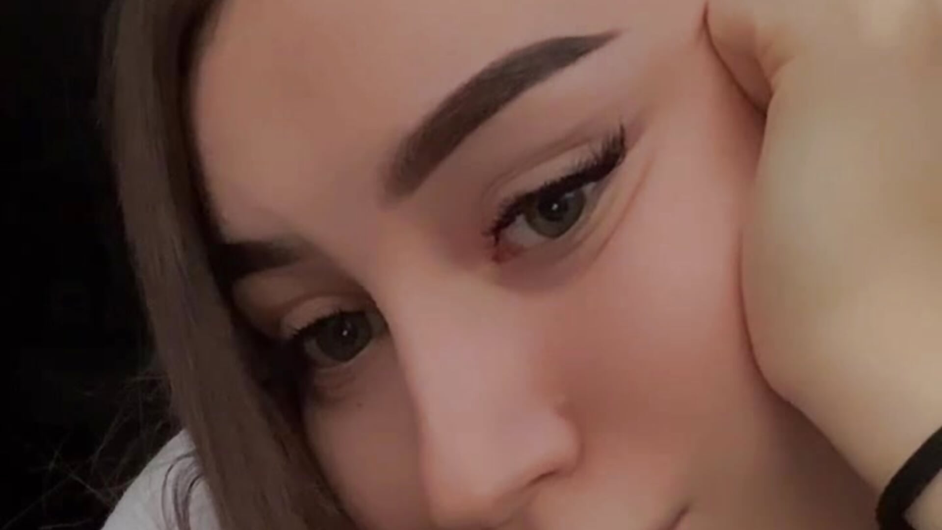 Good mood 🤗 - video di valkyrie_hot modella di cam